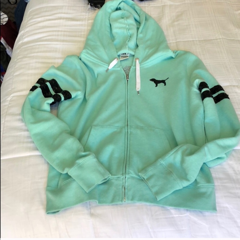 BNWOT PINK HOODIE